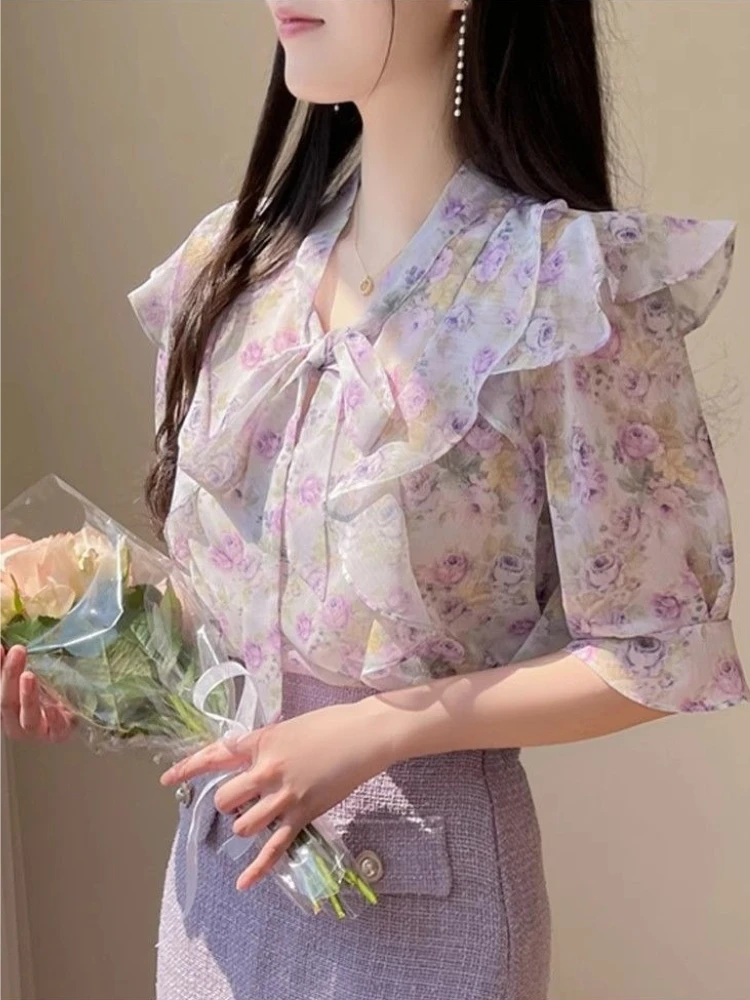 French Lace-Up Floral Print Chiffon Blouse Women Short Sleeve Summer Ruffle Shirt Bow Stylish Unique Top
French Lace-Up Floral Print Chiffon Blouse Women Short Sleeve Summer Ruffle Shirt Bow Stylish Unique Top