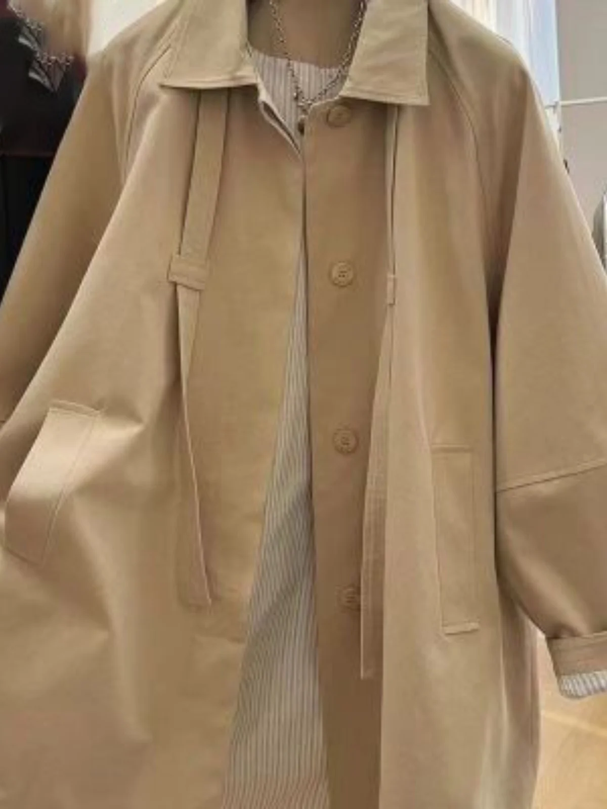 Elegant British Style Long Sleeve Women's Coat 2024 Autumn Casual Loose Single Button Mid-Length Workwear Jacket
Elegant British Style Long Sleeve Women's Coat 2024 Autumn Casual Loose Single Button Mid-Length Workwear Jacket