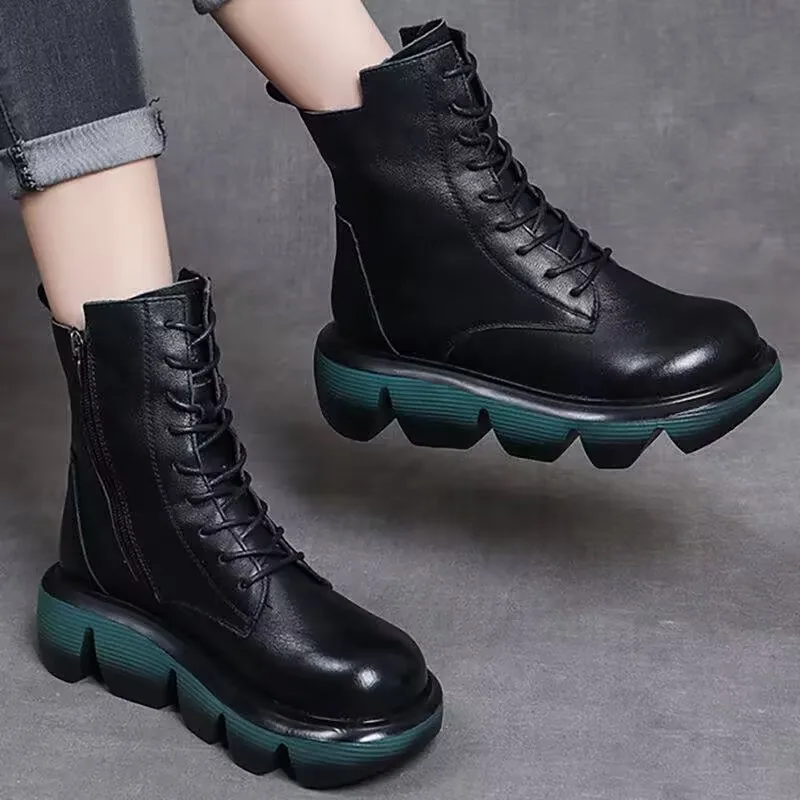 Fashion Platform Ankle Boots 2025 High Quality Autumn And Winter Vintage Plus Cashmere Warm Casual Cotton Shoes
Fashion Platform Ankle Boots 2025 High Quality Autumn And Winter Vintage Plus Cashmere Warm Casual Cotton Shoes