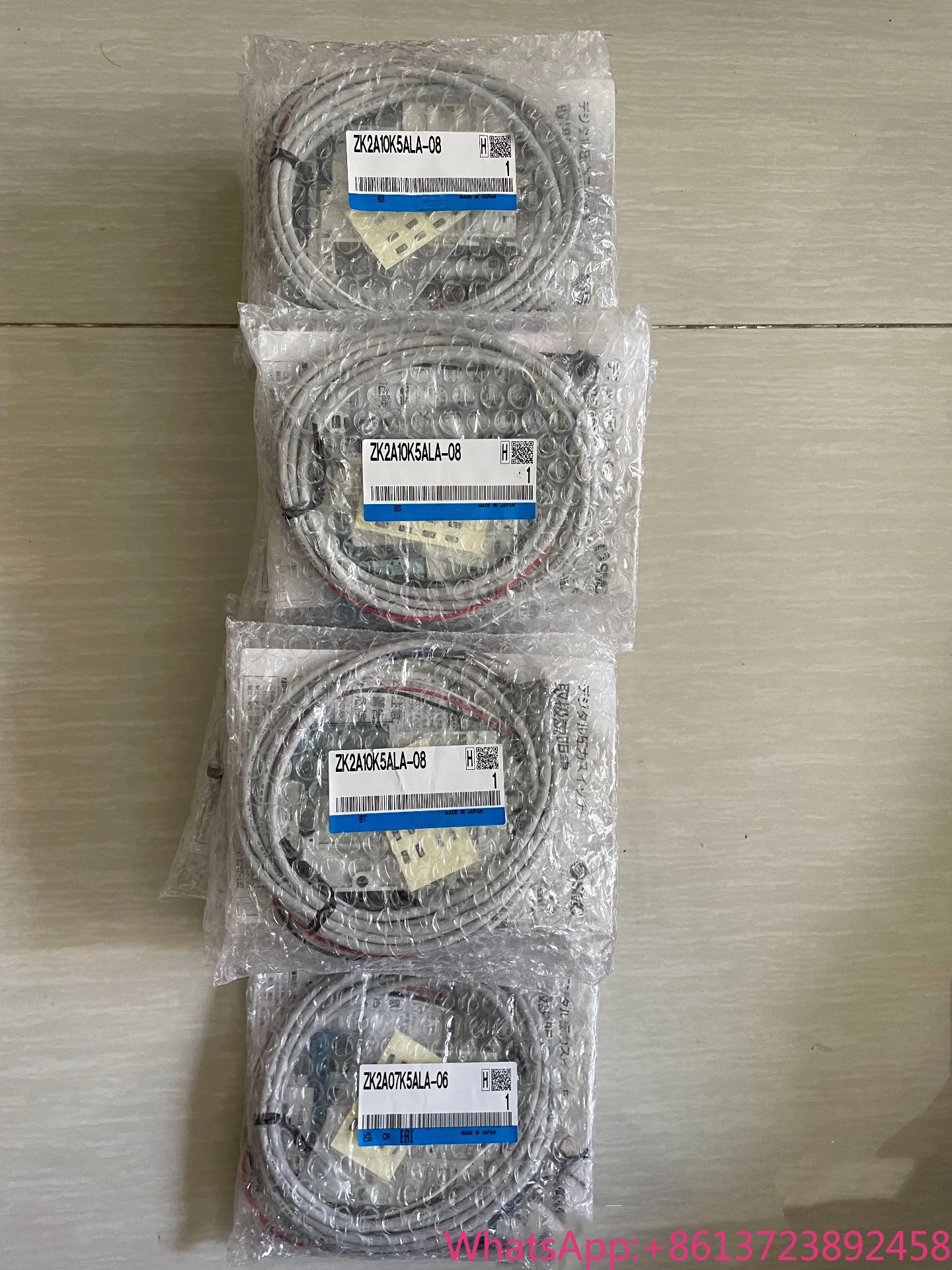 Brand New ZK2A07K5ALA-06 ZK2A10K5ALA-08
Brand New ZK2A07K5ALA-06 ZK2A10K5ALA-08