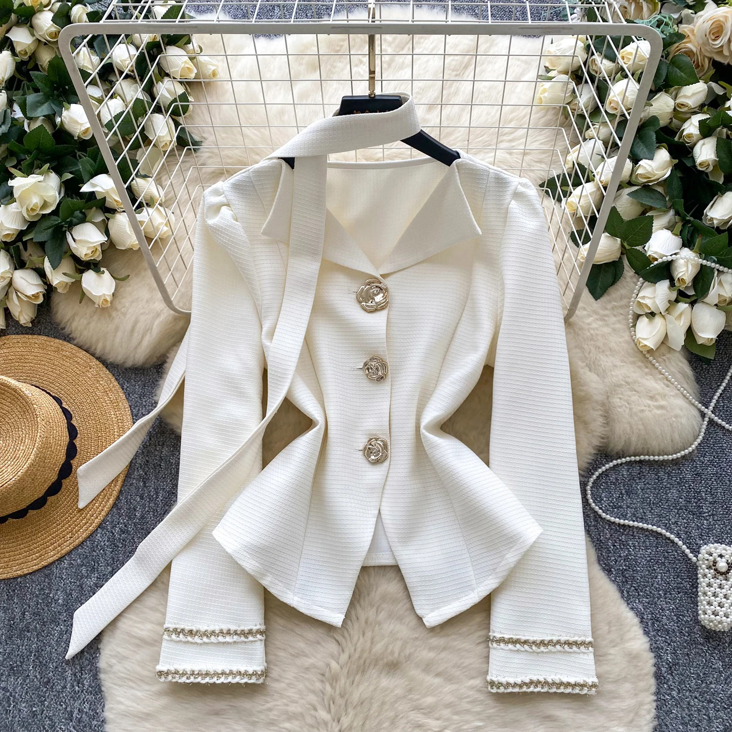 Women Rose Flower Buttons Coat Jackets Lady Elegant Ribbon Oddice Formal Party Dinner Banquets Coat Jackets Korea OL Fashion Top
Women Rose Flower Buttons Coat Jackets Lady Elegant Ribbon Oddice Formal Party Dinner Banquets Coat Jackets Korea OL Fashion Top