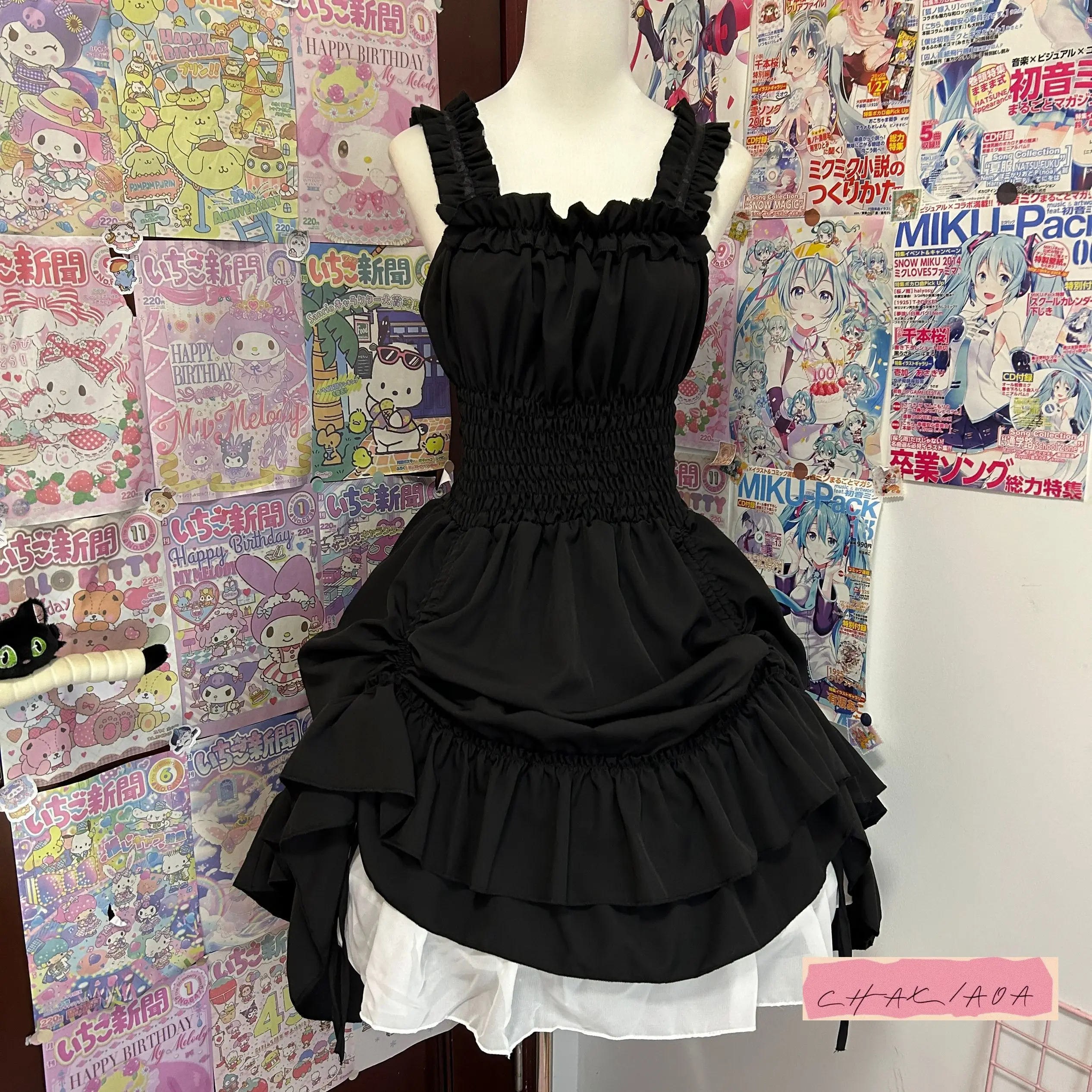 Japanese Gothic Subculture Black U-Neck Cake Suspender Long Dress Lolita Anime Second Dimensional Cosplay Black Dress Women
Japanese Gothic Subculture Black U-Neck Cake Suspender Long Dress Lolita Anime Second Dimensional Cosplay Black Dress Women
