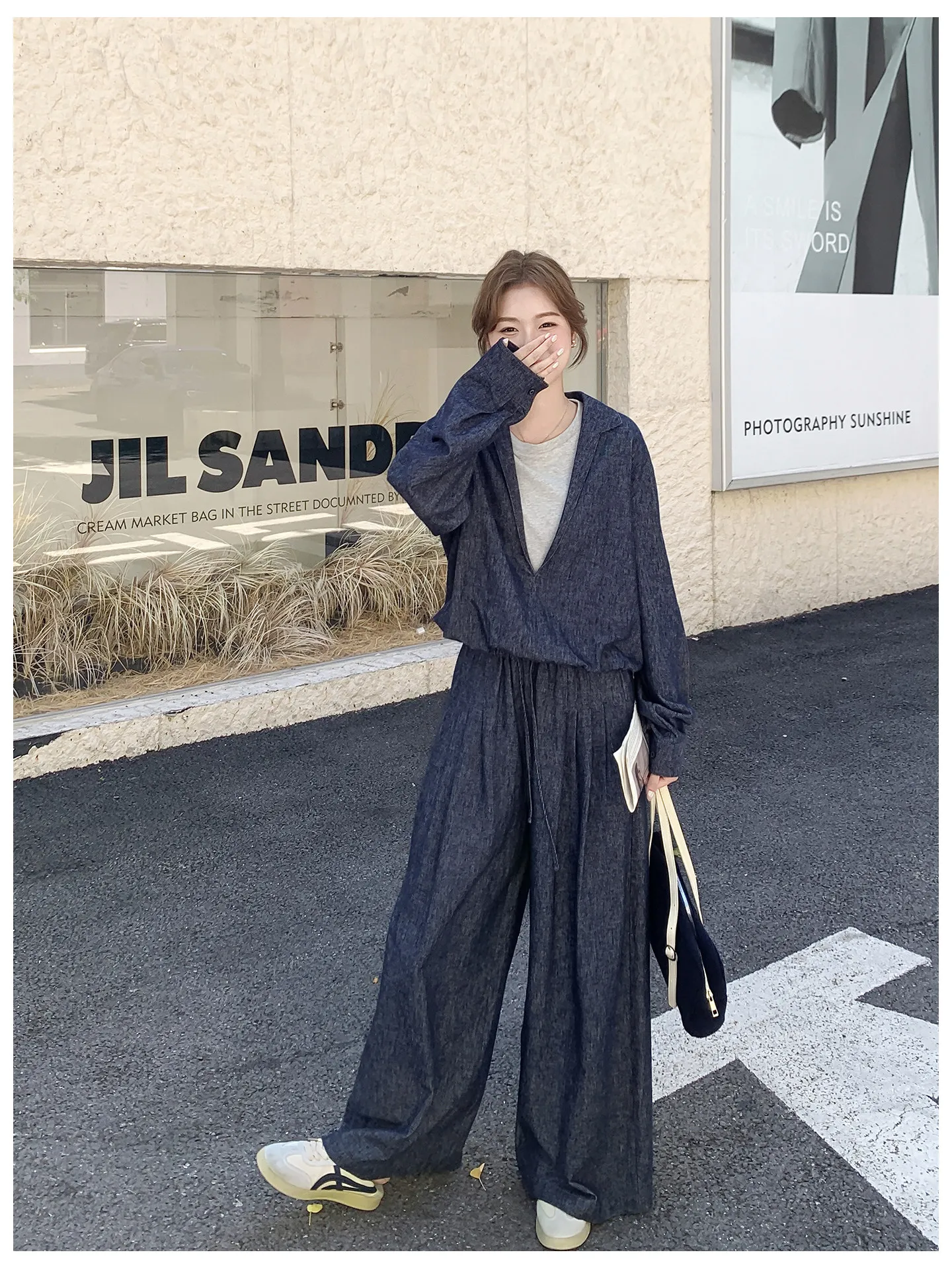 Casual Loose Women's Denim Set High Waist Straight Leg Pants Color Block Top T-Shirt Style Autumn Spring Fashion Ensemble
Casual Loose Women's Denim Set High Waist Straight Leg Pants Color Block Top T-Shirt Style Autumn Spring Fashion Ensemble