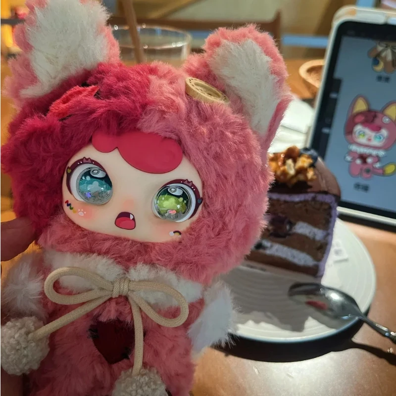 Виниловая плюшевая слепая коробка Zaza Bbtoy Patch Town, струящиеся песочные двойные глаза, вращающаяся плюшевая подвесная декоративная слепая коробка
Виниловая плюшевая слепая коробка Zaza Bbtoy Patch Town, струящиеся песочные двойные глаза, вращающаяся плюшевая подвесная декоративная слепая коробка