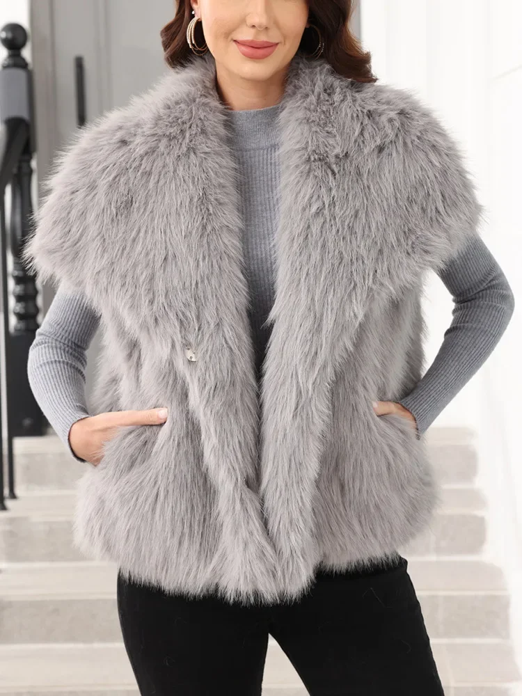 Fashion Faux Fur Vest Coat For Women Turn Down Collar Sleeveless Covered Button Warm Tops Autumn New Tide 2025 New
Fashion Faux Fur Vest Coat For Women Turn Down Collar Sleeveless Covered Button Warm Tops Autumn New Tide 2025 New