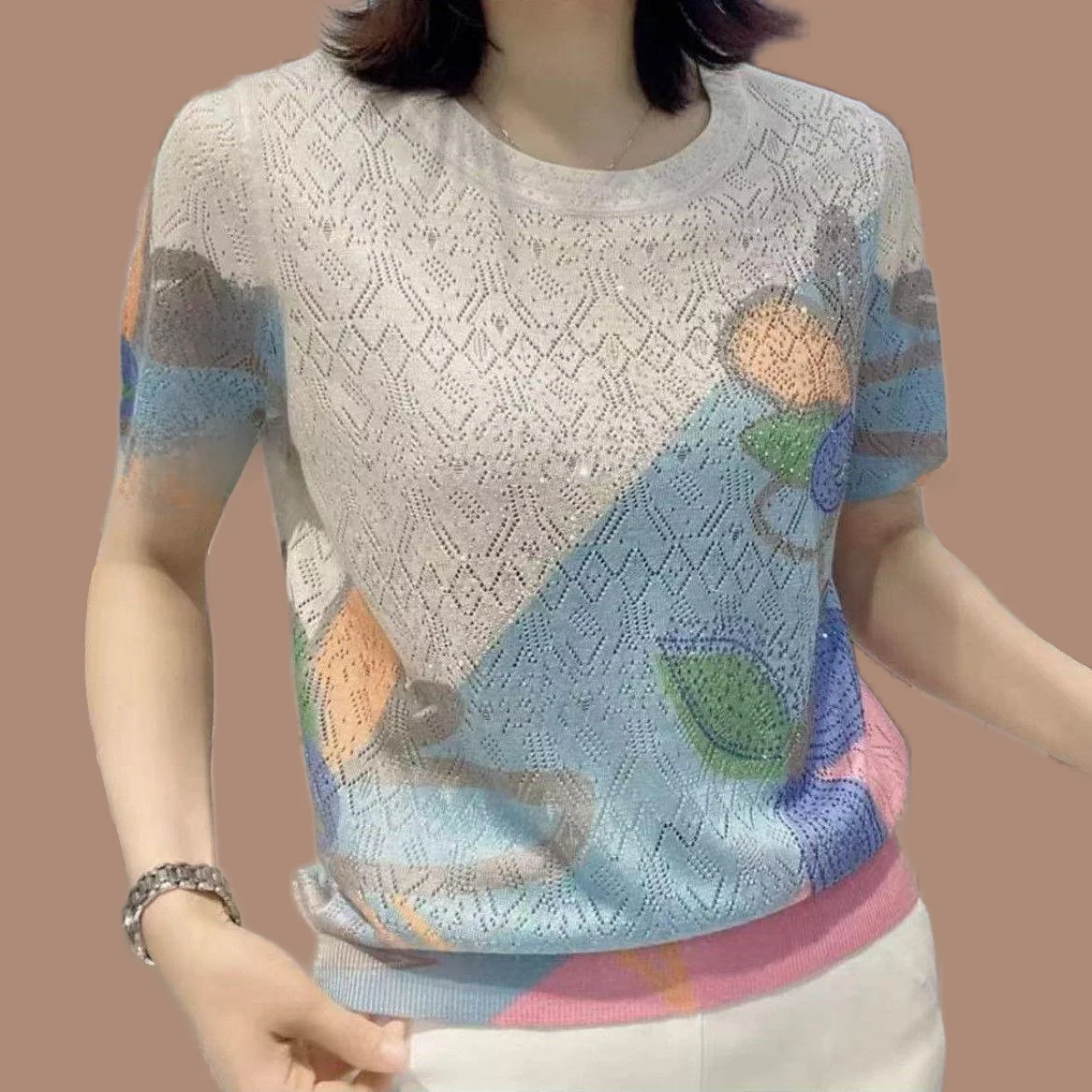 Floral Print Splice Short Sleeve T-Shirt Women's New Style Loose Slimming Summer Clothes round Neck Top for Middle-Aged Mothers
Floral Print Splice Short Sleeve T-Shirt Women's New Style Loose Slimming Summer Clothes round Neck Top for Middle-Aged Mothers