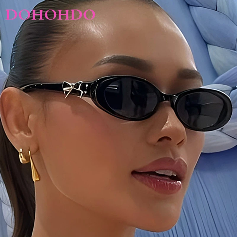 New Fashion Luxury Designer Small Frame Oval Butterfly Decorate Women Sunglasses Outdoor Street Photography Sunglasses Men UV400
New Fashion Luxury Designer Small Frame Oval Butterfly Decorate Women Sunglasses Outdoor Street Photography Sunglasses Men UV400