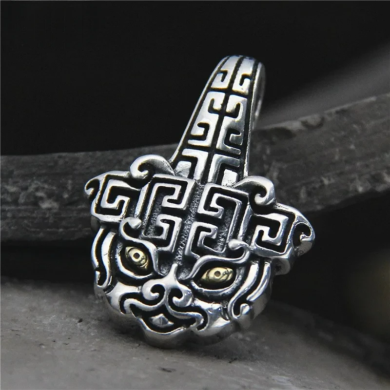 NEW S925 Sterling Silver Retro Domineering Personality Animal Prints Gluttony Pendants Men And Women.
NEW S925 Sterling Silver Retro Domineering Personality Animal Prints Gluttony Pendants Men And Women.