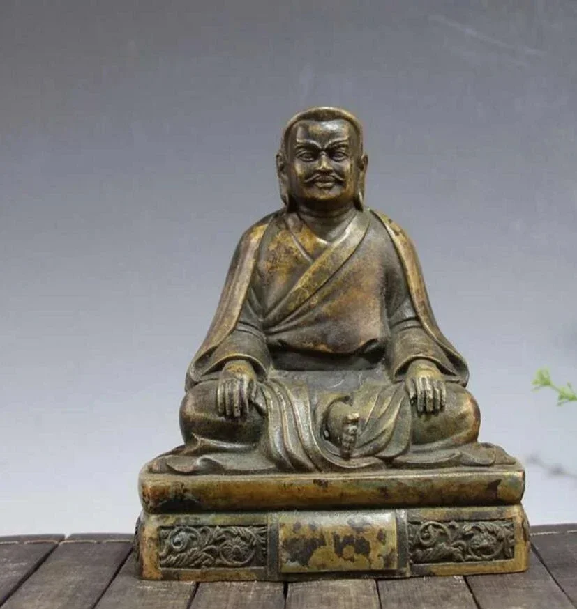 Copper Statue Antique Ornaments, Brass Casting Place, Tibetan King Buddha Statue, Religious Buddha Statue Handicraft
Copper Statue Antique Ornaments, Brass Casting Place, Tibetan King Buddha Statue, Religious Buddha Statue Handicraft