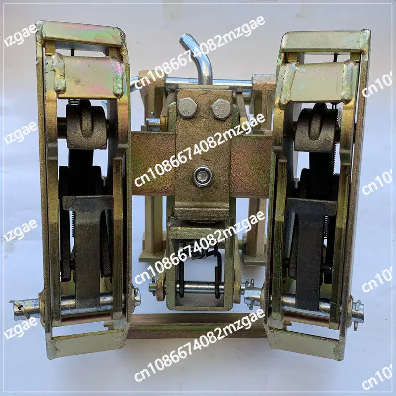 Forklift oil drum fixture accessories single eagle beak double eagle beak assembly hook grab iron drum spring clip
Forklift oil drum fixture accessories single eagle beak double eagle beak assembly hook grab iron drum spring clip