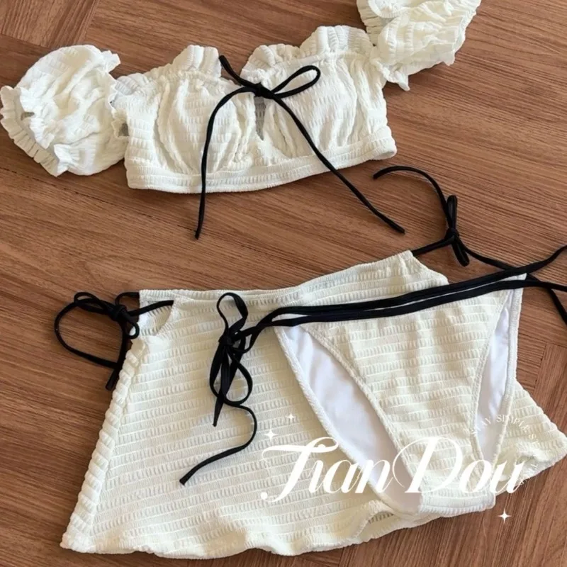 Vacation Beach Party Outfits Girl's Black And White Texture Resort Hot Girl Swimsuit Bikini Split Three-piece Skirt Summer 2025
Vacation Beach Party Outfits Girl's Black And White Texture Resort Hot Girl Swimsuit Bikini Split Three-piece Skirt Summer 2025