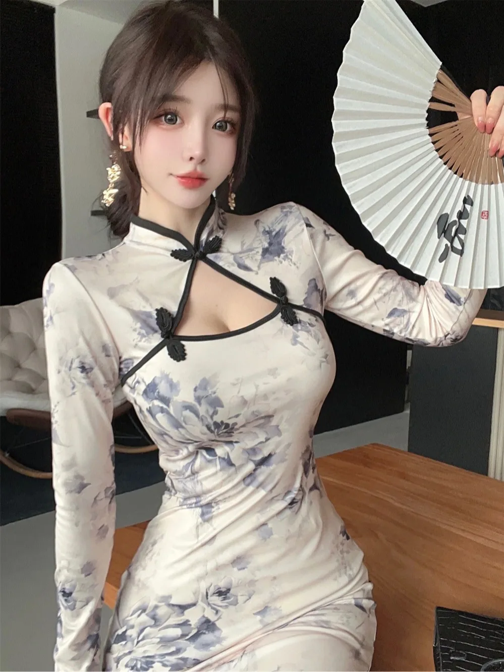 Sexy Slimming Long Sve Flag Dr Chinese Retro Print High Waist Floor Length Women's Faionable Split Skirt Autumn Winter
Sexy Slimming Long Sve Flag Dr Chinese Retro Print High Waist Floor Length Women's Faionable Split Skirt Autumn Winter