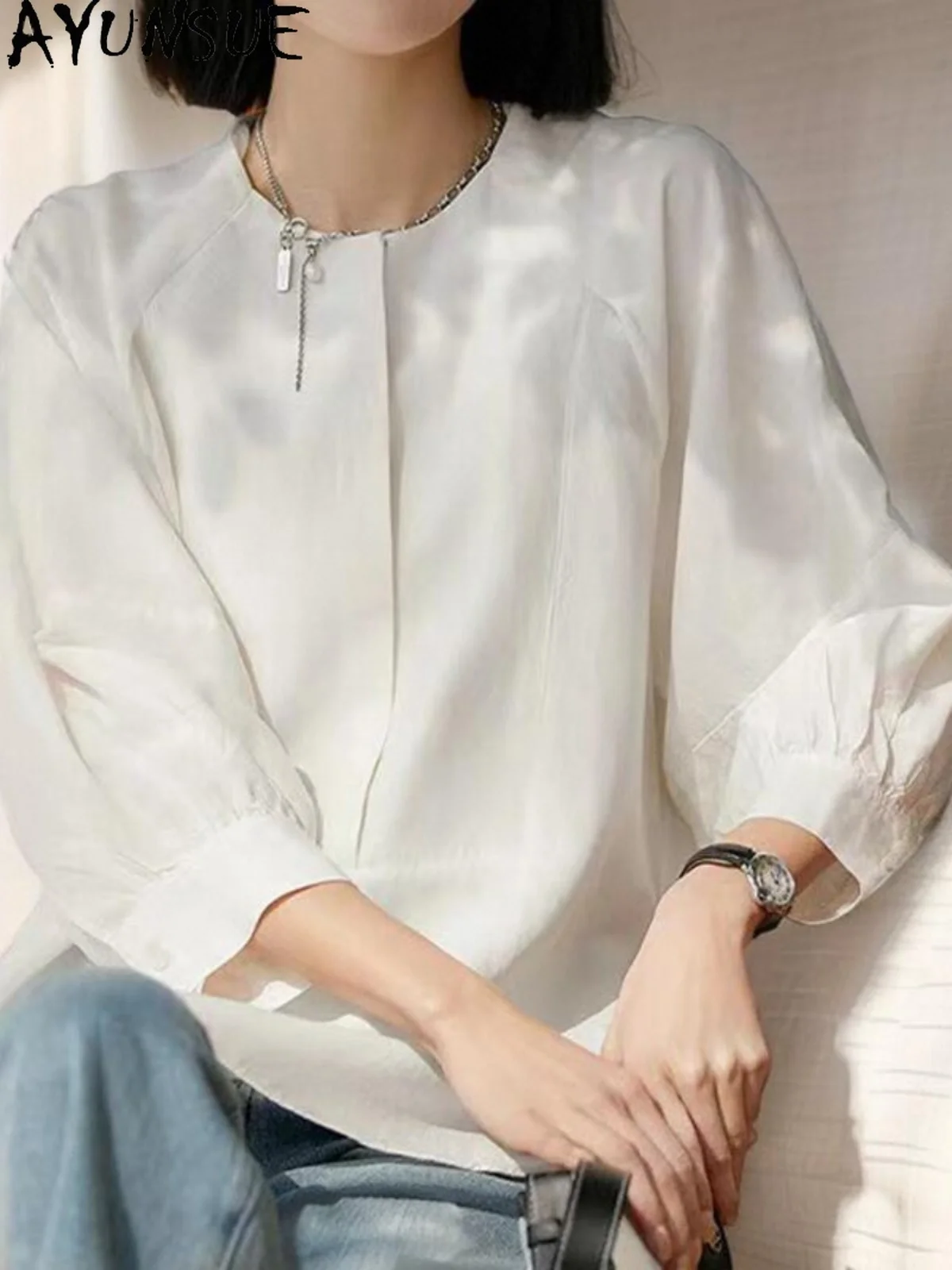 2025 New Tops for Woman Lantern Sleeve Round Neck Blouse Elegant Woman Clothes High Quality White Blouse Woman Spring Summer
2025 New Tops for Woman Lantern Sleeve Round Neck Blouse Elegant Woman Clothes High Quality White Blouse Woman Spring Summer