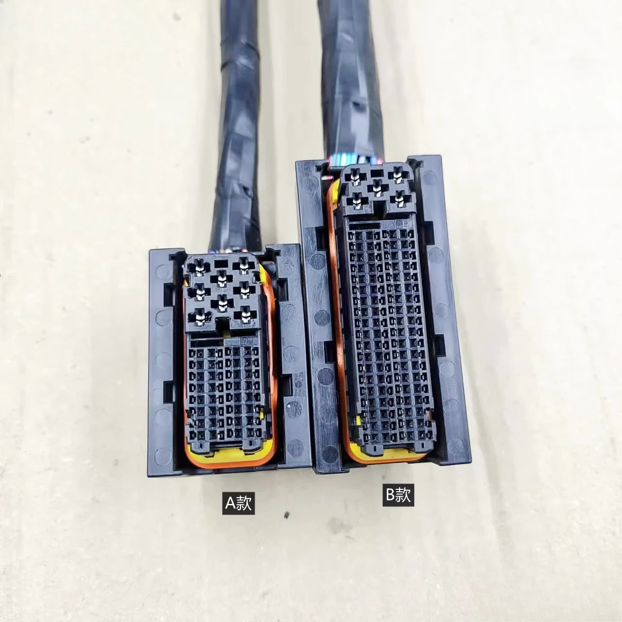 1 шт. для ISUZU 4HK1 6WG1 HITACHI 6HK1 KomatsuExcavator версия двигателя, разъем компьютерной платы 
1 шт. для ISUZU 4HK1 6WG1 HITACHI 6HK1 KomatsuExcavator версия двигателя, разъем компьютерной платы