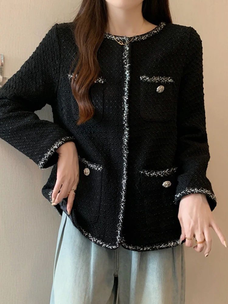 Bla Tweed ort Jaet Women's Autumn Winter Spring Design Slimming High-End Top Button Decorated Stand Fit Ladies Coat
Bla Tweed ort Jaet Women's Autumn Winter Spring Design Slimming High-End Top Button Decorated Stand Fit Ladies Coat