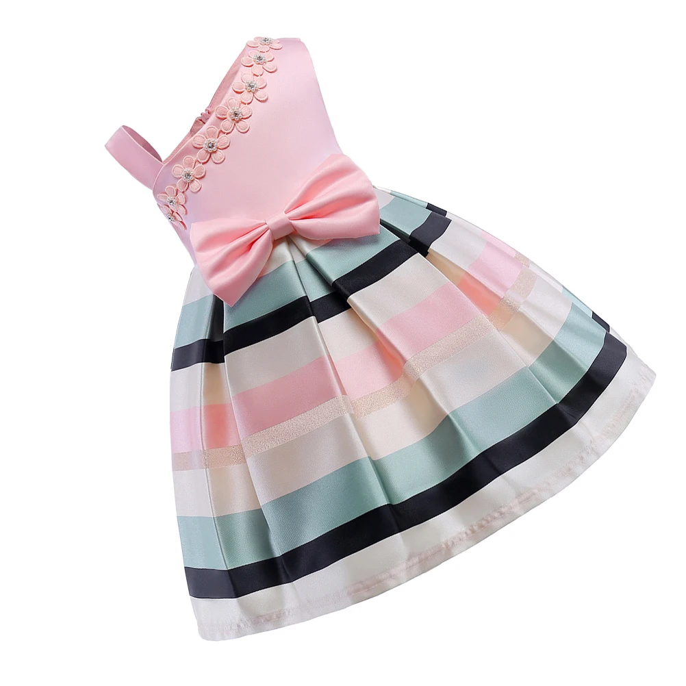 One-shoulder Strap Children's Skirt Dresses Horizontal Stripe -piece Summer One-piece Girl
One-shoulder Strap Children's Skirt Dresses Horizontal Stripe -piece Summer One-piece Girl