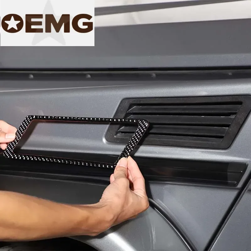 For Mercedes-Benz G-Class W463 2007-18 Soft Carbon Fiber Fender Side Air Outlet Decorative Sticker Car Modification Accessories
For Mercedes-Benz G-Class W463 2007-18 Soft Carbon Fiber Fender Side Air Outlet Decorative Sticker Car Modification Accessories