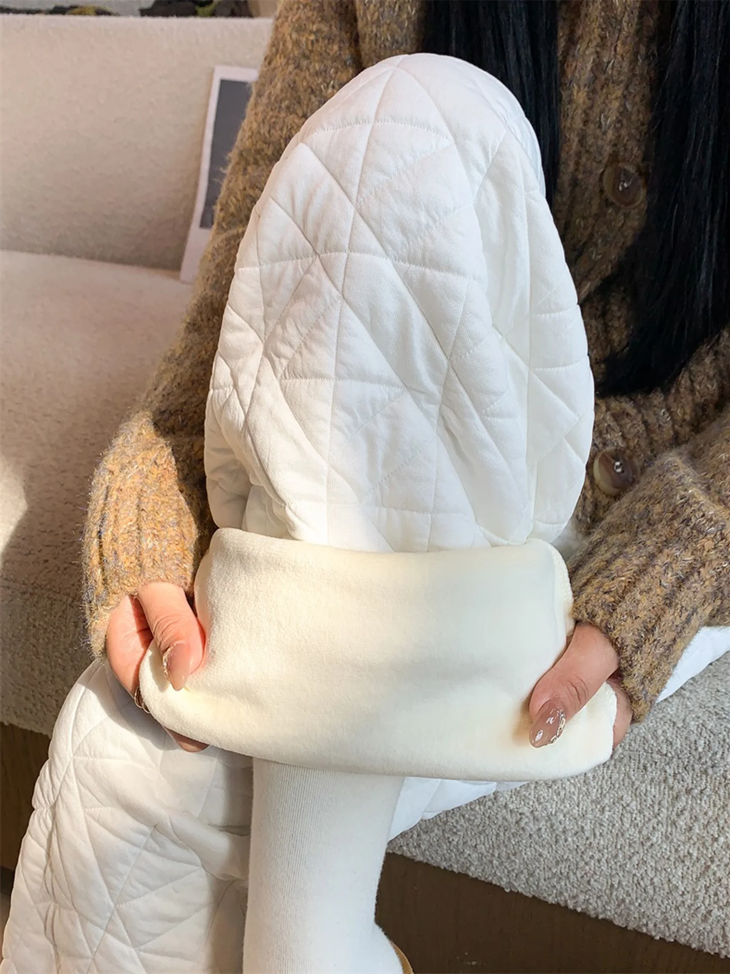Women's Winter High Waist Wide Leg Pants High Waist Polyester Fiber Commute Style Fleece Lined Ski Pants Straight Cut
Women's Winter High Waist Wide Leg Pants High Waist Polyester Fiber Commute Style Fleece Lined Ski Pants Straight Cut
