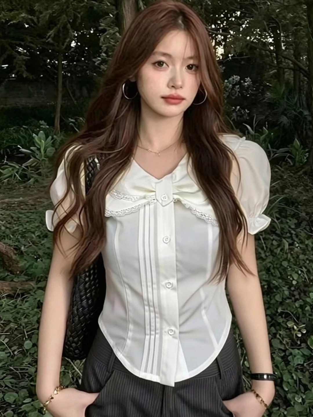 Sweet Style White Lace Knot Bubble Sleeve Shirt Women's Slim Fit Unique Beautiful Top City Walk Short Sleeve Doll C...
Sweet Style White Lace Knot Bubble Sleeve Shirt Women's Slim Fit Unique Beautiful Top City Walk Short Sleeve Doll C...