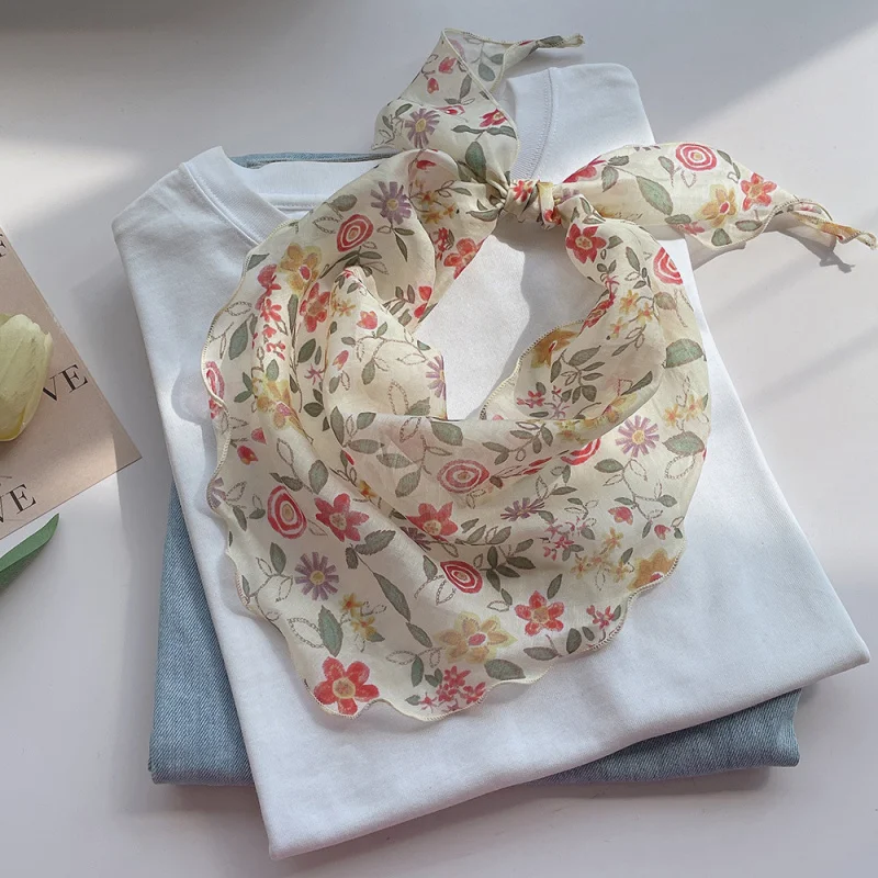 Fashionable and sweet floral linen-tencel scarf women, summer Japanese-style versatile small neck scarf, neck prote
Fashionable and sweet floral linen-tencel scarf women, summer Japanese-style versatile small neck scarf, neck prote