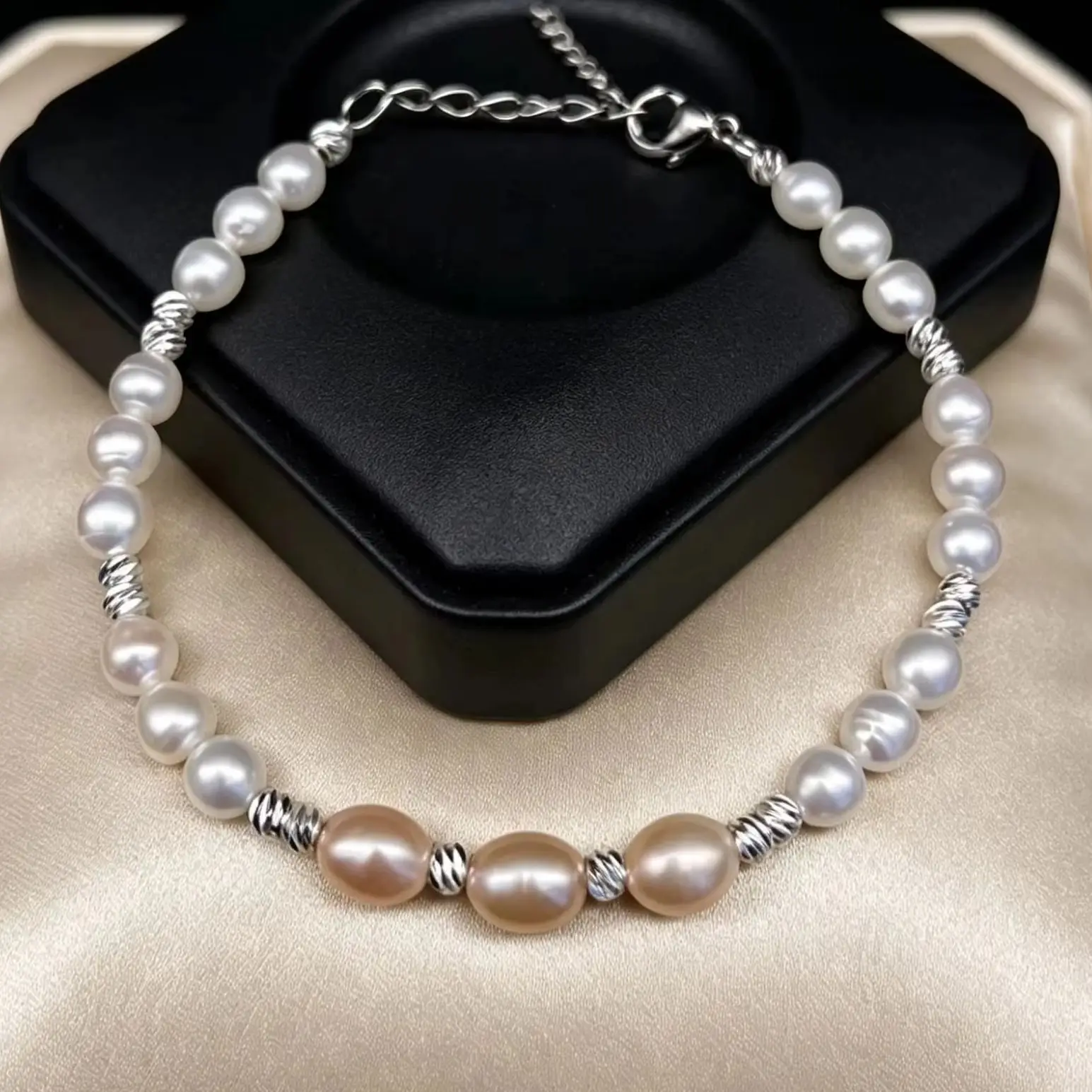 Women's Freshwater Pearl Beaded Bracelet with Pink Accent Adjustable Fashion Jewelry
Women's Freshwater Pearl Beaded Bracelet with Pink Accent Adjustable Fashion Jewelry