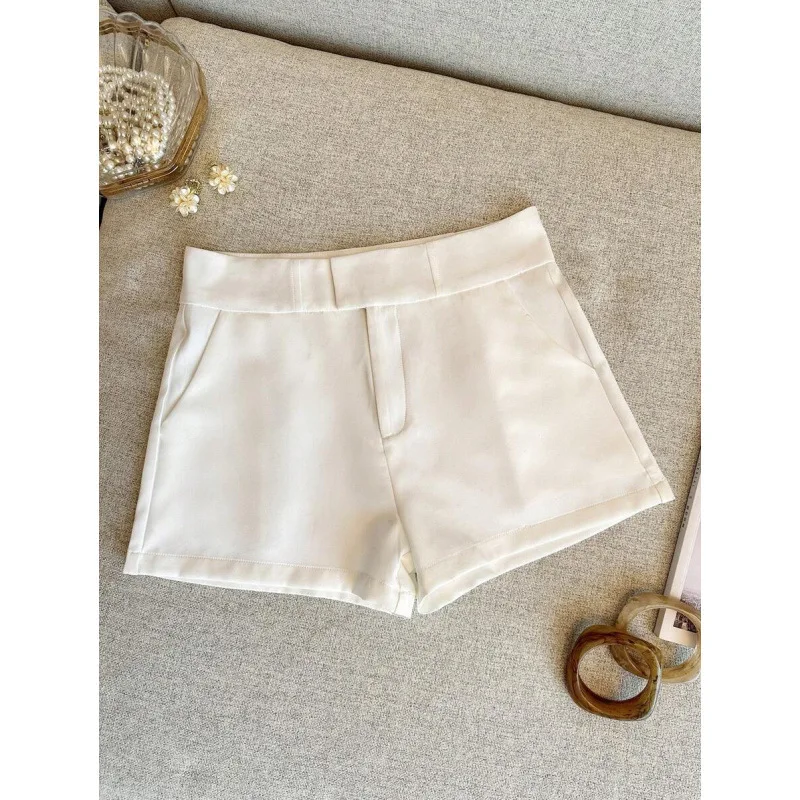 High Waist Tailored Shorts Women's plus Size Fashion Neutral Style Winter Collection Comfortable Fit Straight Leg Pants
High Waist Tailored Shorts Women's plus Size Fashion Neutral Style Winter Collection Comfortable Fit Straight Leg Pants