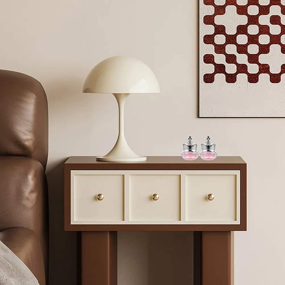 6 шт. акриловых контейнеров для хранения крема с крышками, портативные емкости для крема для глаз в дорогу.
6 шт. акриловых контейнеров для хранения крема с крышками, портативные емкости для крема для глаз в дорогу.