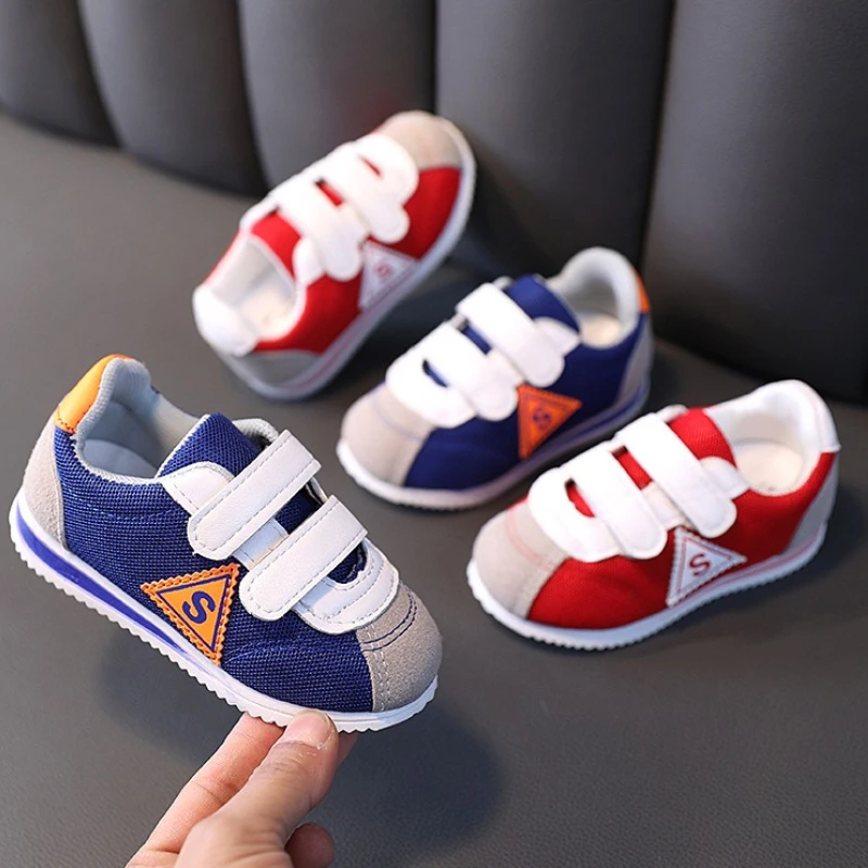 Child sport shoe 2025 winter new style child flat bottomed board shoe casual girl slip breatha men women versatile shoes
Child sport shoe 2025 winter new style child flat bottomed board shoe casual girl slip breatha men women versatile shoes