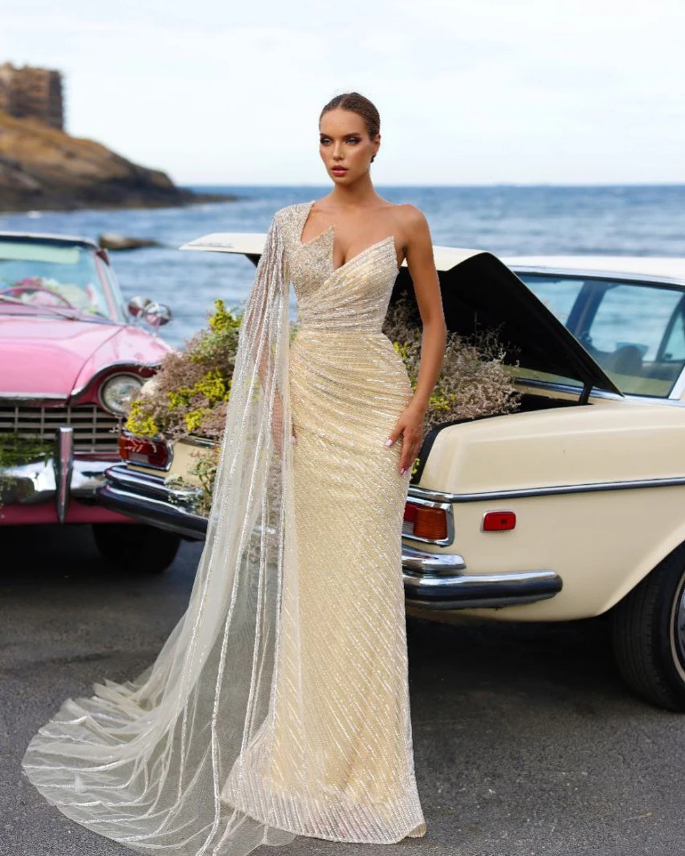 Luxury Beading Sequin Evening Dresses One Shoulder Cape Sleeve Tulle Mermaid Formal Party Prom Gowns Vestido De Noche Customized
Luxury Beading Sequin Evening Dresses One Shoulder Cape Sleeve Tulle Mermaid Formal Party Prom Gowns Vestido De Noche Customized