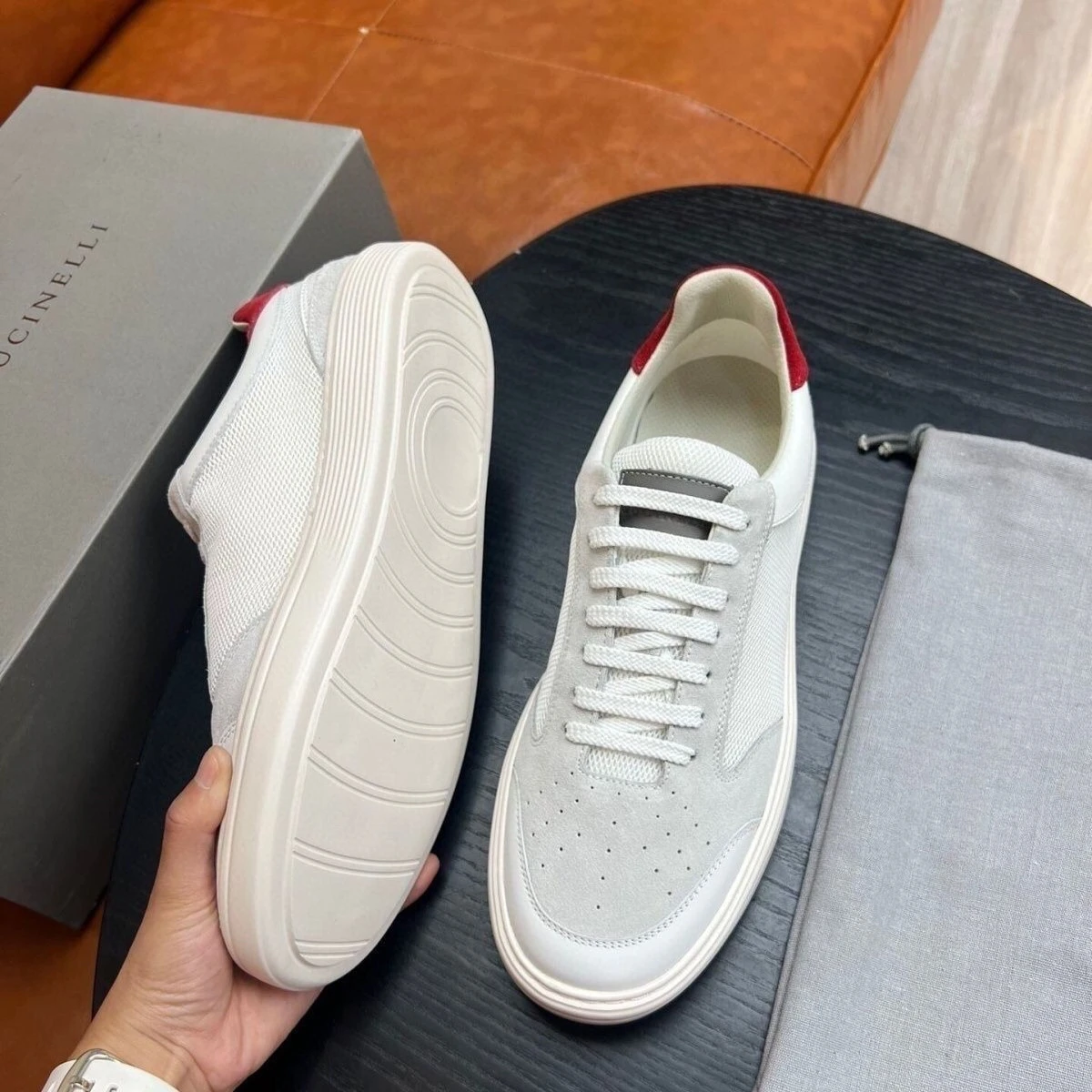 2025 Autumn Luxury Suede Sneakers Genuine Leather Casual Comfortable Sports Shoes Lightweight Low-Profile Daily Footwear
2025 Autumn Luxury Suede Sneakers Genuine Leather Casual Comfortable Sports Shoes Lightweight Low-Profile Daily Footwear