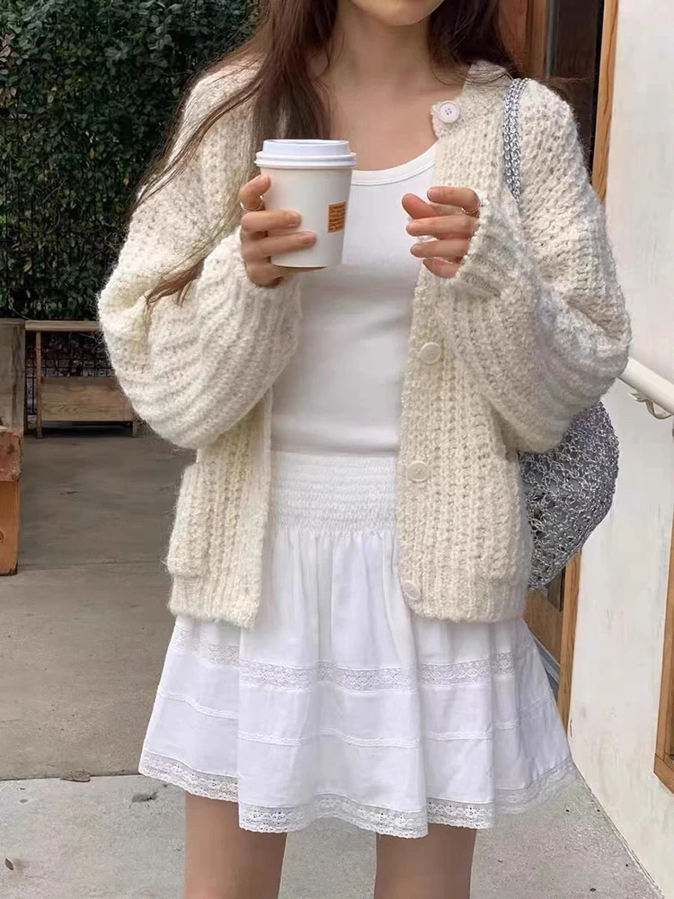 Candy Miss Korean Style Knitted Lace Elastic Waist Pure Color Short Skirt Open Cardigan Sweet Style Long Sleeve Regular Length
Candy Miss Korean Style Knitted Lace Elastic Waist Pure Color Short Skirt Open Cardigan Sweet Style Long Sleeve Regular Length