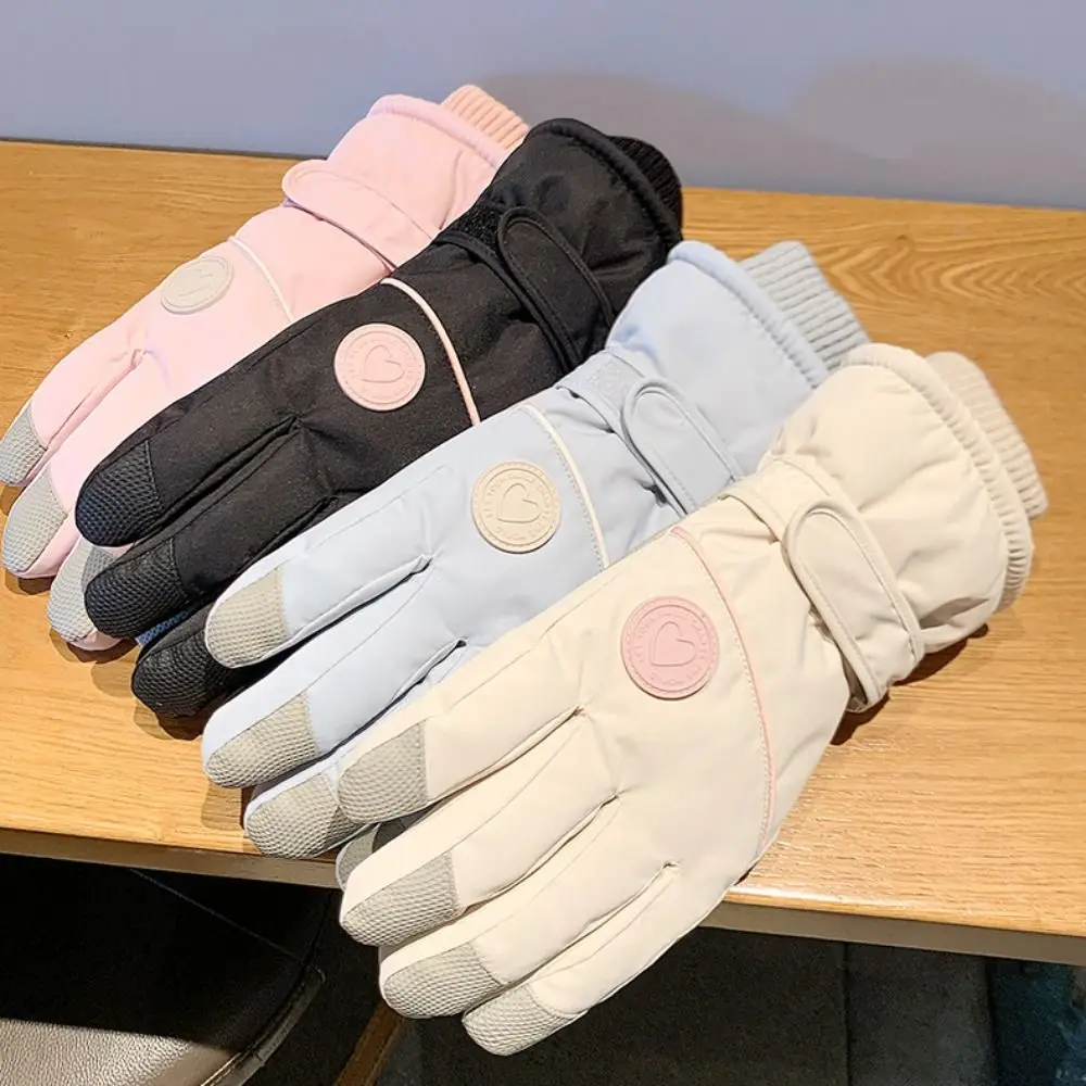 Модные зимние теплые женские перчатки, водонепроницаемые утолщенные термоперчатки с сенсорным экраном, ветрозащитные лыжные перчатки для сноуборда, спорта на открытом воздухе
Модные зимние теплые женские перчатки, водонепроницаемые утолщенные термоперчатки с сенсорным экраном, ветрозащитные лыжные перчатки для сноуборда, спорта на открытом воздухе