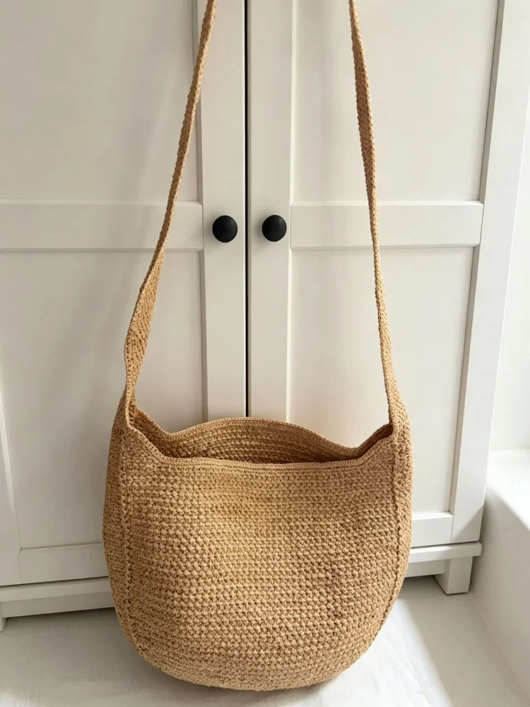 New Fashionable Beach Bag Leisure Knitting Handmade Lafite Grass Woven Shoulder Bag For Women Seaside Vacation Crossbody Bag
New Fashionable Beach Bag Leisure Knitting Handmade Lafite Grass Woven Shoulder Bag For Women Seaside Vacation Crossbody Bag