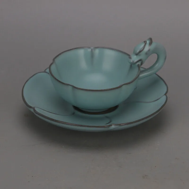 5.3" Good Chinese Porcelain Ru Kiln Sky Blue Glaze Animal Dragon Lotus Leaf Cup
5.3" Good Chinese Porcelain Ru Kiln Sky Blue Glaze Animal Dragon Lotus Leaf Cup