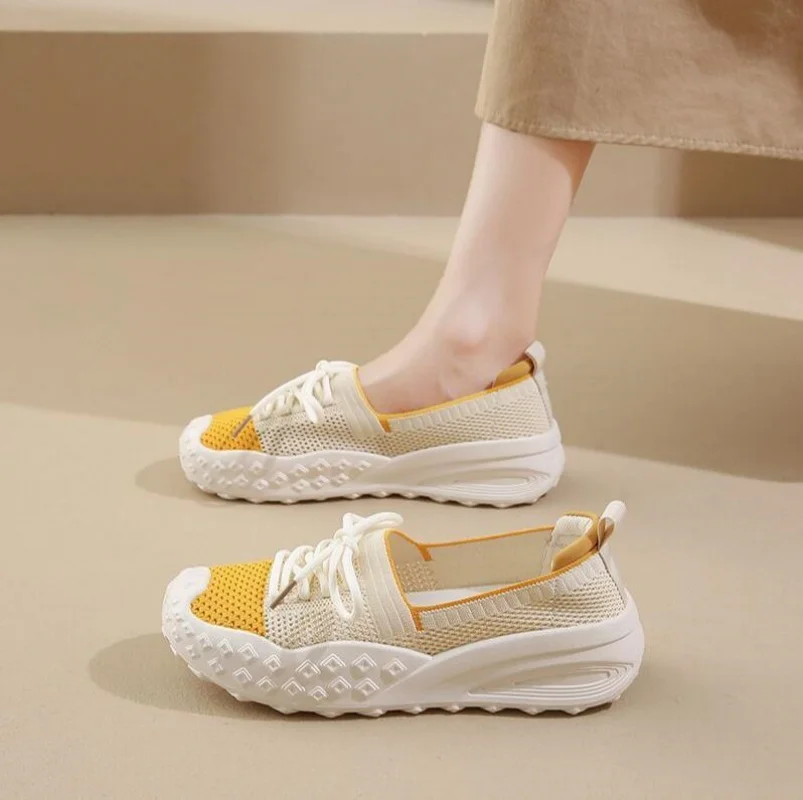 Casual Women's Shoes Hollow Breathable Lightweight Women's Shoes New Casual Woman Sneakers Soft Sole Shoes
Casual Women's Shoes Hollow Breathable Lightweight Women's Shoes New Casual Woman Sneakers Soft Sole Shoes