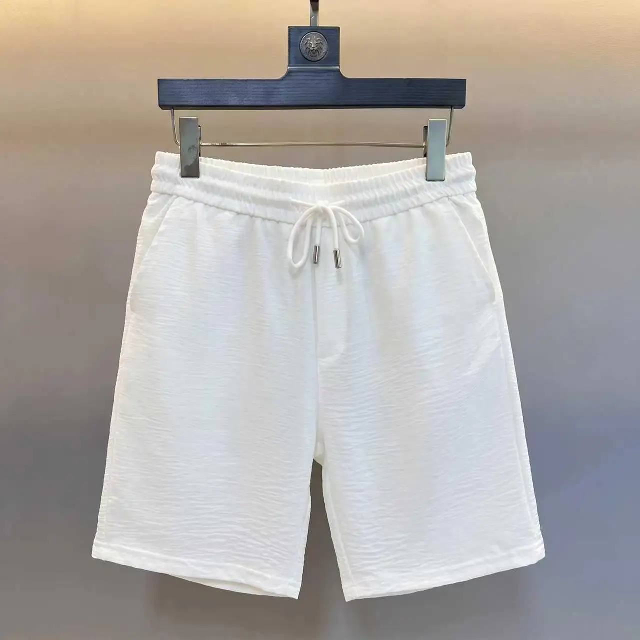2026 Summer New Style Men's Fashion Casual White Solid Color Shorts
2026 Summer New Style Men's Fashion Casual White Solid Color Shorts