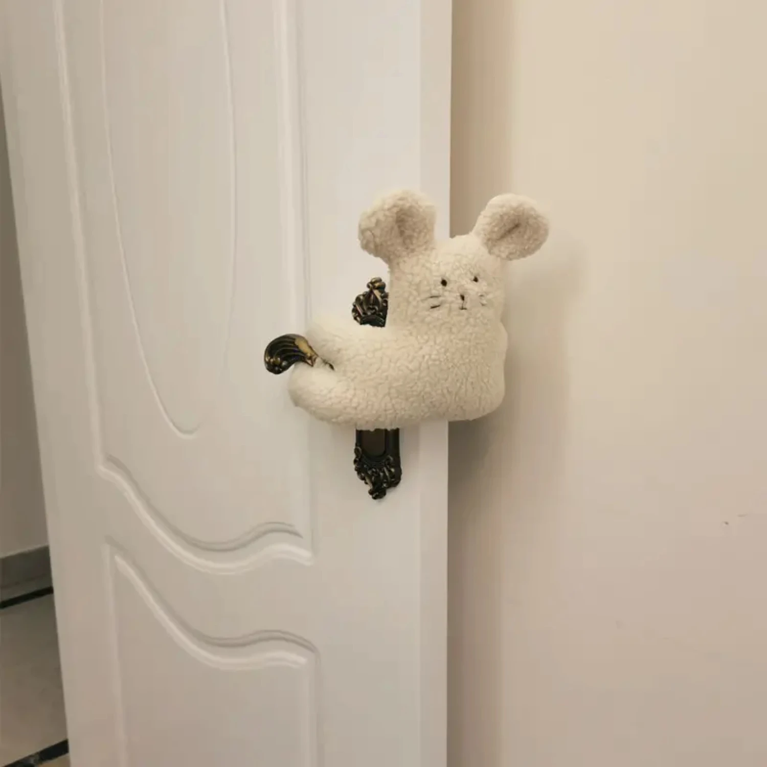 Children's Anti-pinch Anti-collision Hand Door Stopper, Door Closer Cushion To Protect Children Kids Finger
Children's Anti-pinch Anti-collision Hand Door Stopper, Door Closer Cushion To Protect Children Kids Finger