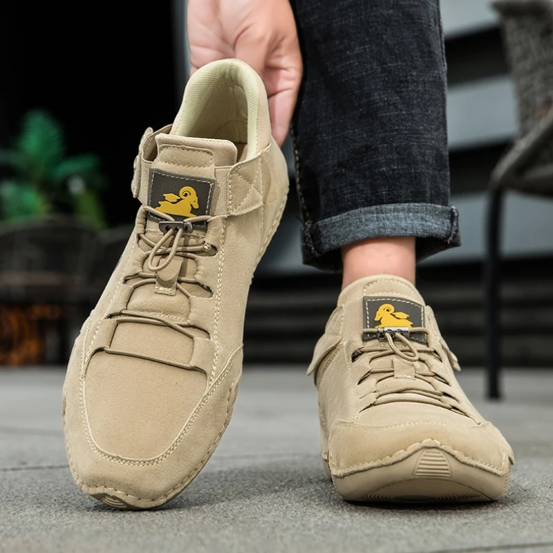 Новинка 2023 года, кожаная повседневная обувь, кроссовки для мужчин, модные уличные прогулочные лоферы, удобная обувь, роскошные мужские ботинки
Новинка 2023 года, кожаная повседневная обувь, кроссовки для мужчин, модные уличные прогулочные лоферы, удобная обувь, роскошные мужские ботинки