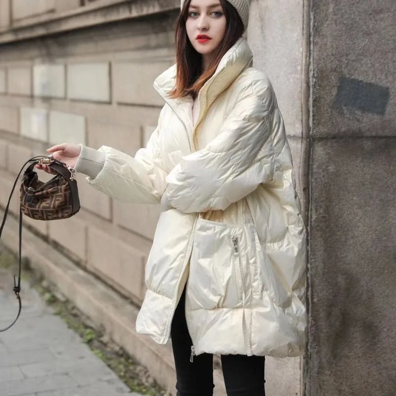 2023 New Women Down Jacket Winter Coat Female Mid Length Version Parkas Loose Waisted Outwear Slimming Warm Thicken Overcoat
2023 New Women Down Jacket Winter Coat Female Mid Length Version Parkas Loose Waisted Outwear Slimming Warm Thicken Overcoat