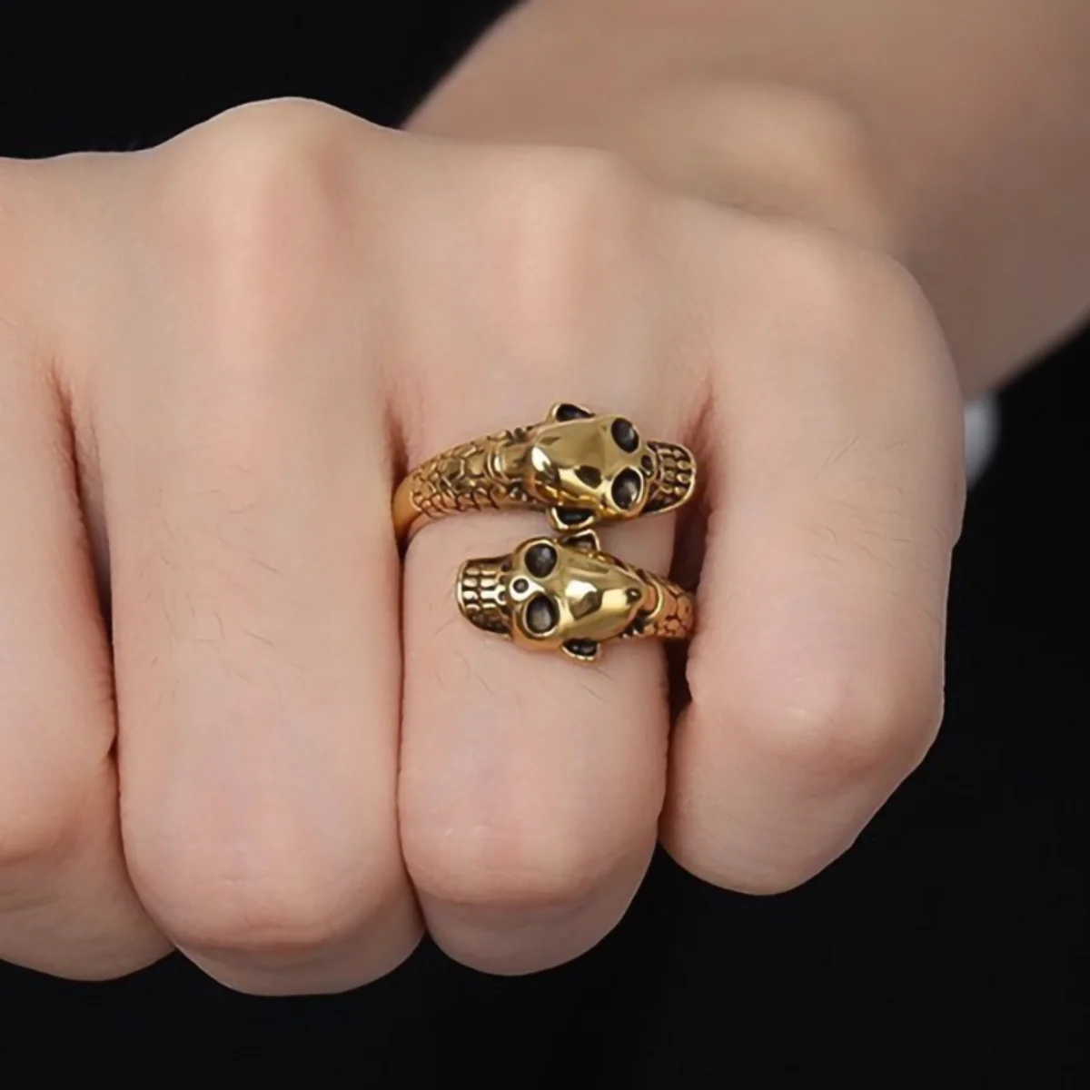 2023 Global Jewelry Wholesale At Low Price Open Skull Casting Ring Men's Jewelry 1$free Postage Personality Skull Terror Element
2023 Global Jewelry Wholesale At Low Price Open Skull Casting Ring Men's Jewelry 1$free Postage Personality Skull Terror Element