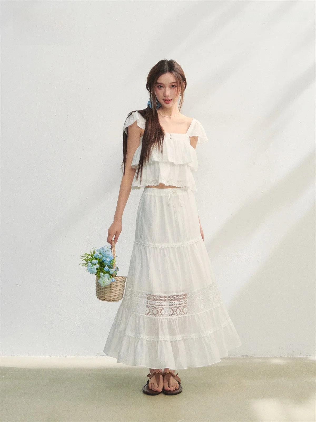 Love Asgony Wave Breeze Style Shirt Set with Fly Sleeve Square Collar Patchwork Lace Half Skirt Two Piece Women Summer Fashion
Love Asgony Wave Breeze Style Shirt Set with Fly Sleeve Square Collar Patchwork Lace Half Skirt Two Piece Women Summer Fashion