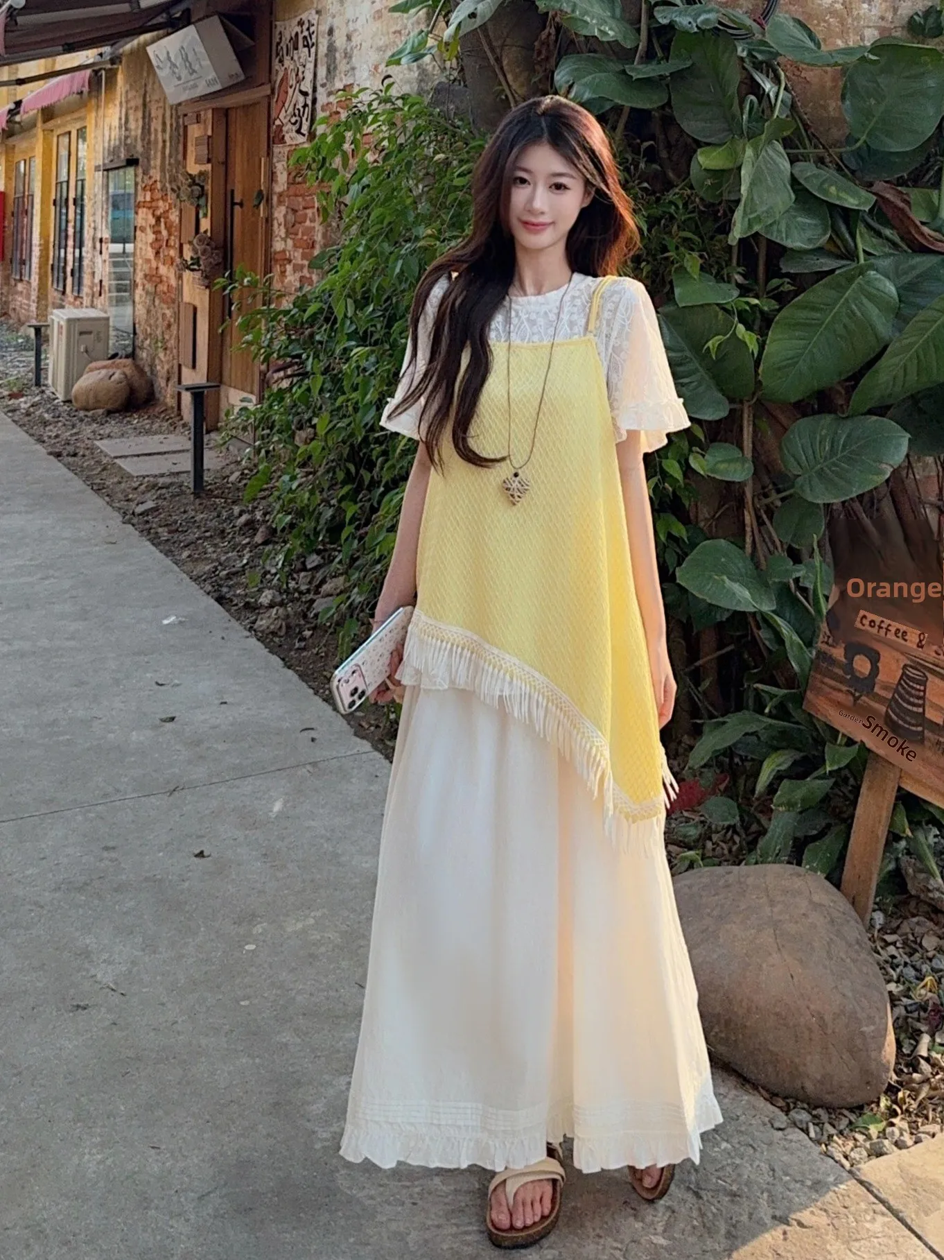 plus Size Fashion Set Summer New Irregular Tassel Strap Vest Flower High Waist Half Skirt Korean Style Loose Fit Lace Sp...
plus Size Fashion Set Summer New Irregular Tassel Strap Vest Flower High Waist Half Skirt Korean Style Loose Fit Lace Sp...