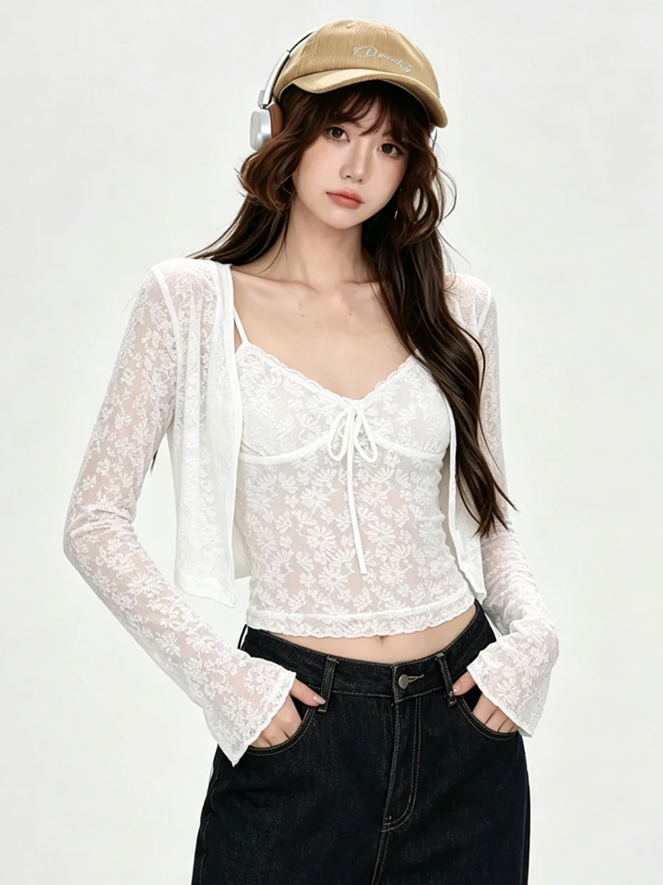 Summer Thin Lace Mesh Sunshade Cover up Top Women's Outerwear with Strap Vest Two Piece Set Open Cardigan Korean Style
Summer Thin Lace Mesh Sunshade Cover up Top Women's Outerwear with Strap Vest Two Piece Set Open Cardigan Korean Style
