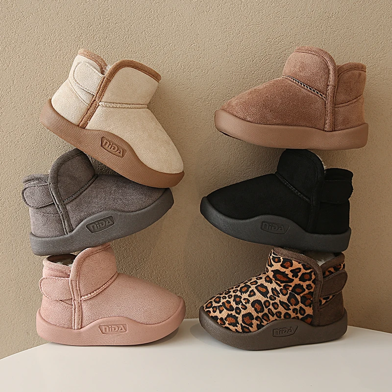 Baby Toddler Fashion Boots Winter New Child Plush Warm Snow Casual Anti Slip Versatile Comfortable Girl Cotton Boot Boys Shoes
Baby Toddler Fashion Boots Winter New Child Plush Warm Snow Casual Anti Slip Versatile Comfortable Girl Cotton Boot Boys Shoes