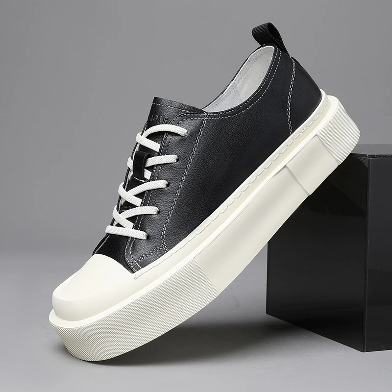 New Men's Low cut Casual Shoes Solid Color Versatile Personalized Board Shoes 250703
New Men's Low cut Casual Shoes Solid Color Versatile Personalized Board Shoes 250703