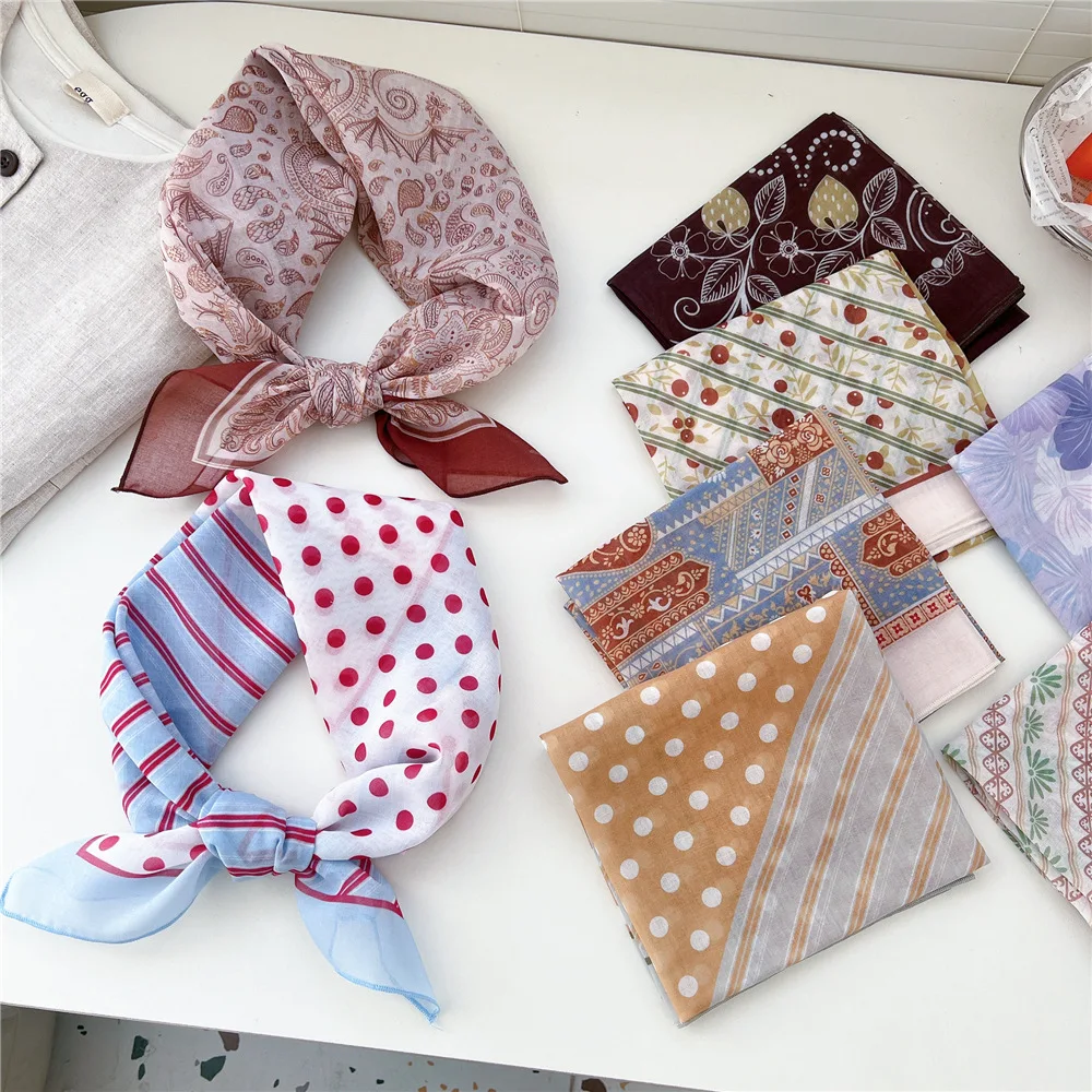 68cm Geometric Floral Square Scarf Kerchief Bandanas for Women Headband Hair Band Neck Ornament Wrap Ribbon Scarves Neckerchief
68cm Geometric Floral Square Scarf Kerchief Bandanas for Women Headband Hair Band Neck Ornament Wrap Ribbon Scarves Neckerchief