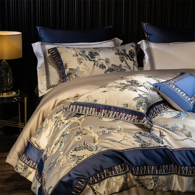 Luxury Satin Jacquard Egyptian Cotton 4/6/10Pcs European Palace Wedding Bedding Set Silky Duvet Cover Set Bed Sheet Pillowcases
Luxury Satin Jacquard Egyptian Cotton 4/6/10Pcs European Palace Wedding Bedding Set Silky Duvet Cover Set Bed Sheet Pillowcases
