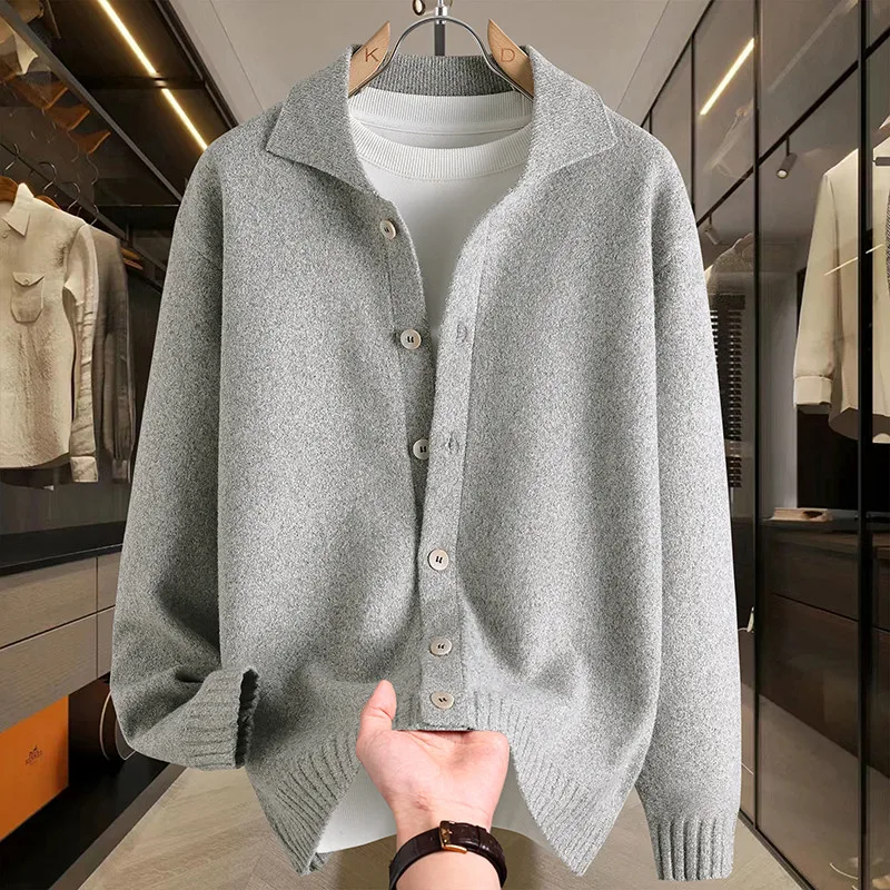 2025 New Men's Knitted Sweater Casual Button-Up Cardigan Coat Youthful Autumn Winter Loose Fit Warmth Comfortable Knitwear
2025 New Men's Knitted Sweater Casual Button-Up Cardigan Coat Youthful Autumn Winter Loose Fit Warmth Comfortable Knitwear