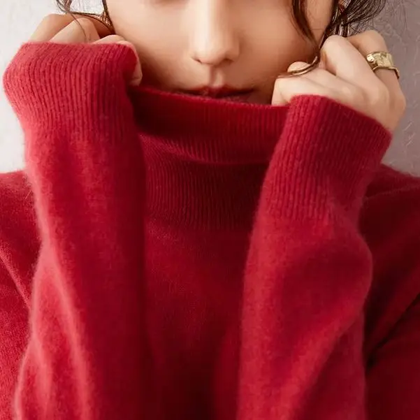 Autumn and Winter New 100% Cashmere Sweater Women's High Neck Soft Glutinous Sweater Solid Color Hooded Knitted Sweater
Autumn and Winter New 100% Cashmere Sweater Women's High Neck Soft Glutinous Sweater Solid Color Hooded Knitted Sweater