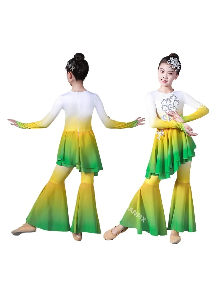 Chinese Dream Performance Costume in Rice Fields Harvest Theme Dance Costume Rice Fragrance Performance Costume
Chinese Dream Performance Costume in Rice Fields Harvest Theme Dance Costume Rice Fragrance Performance Costume